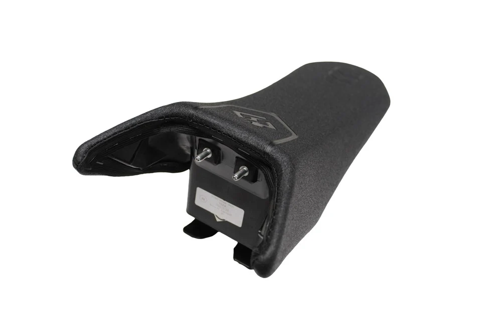 Surron Hyper Bee - Seat Assembly (Black) (MPC:32300-Y026A-0000) - Image 2